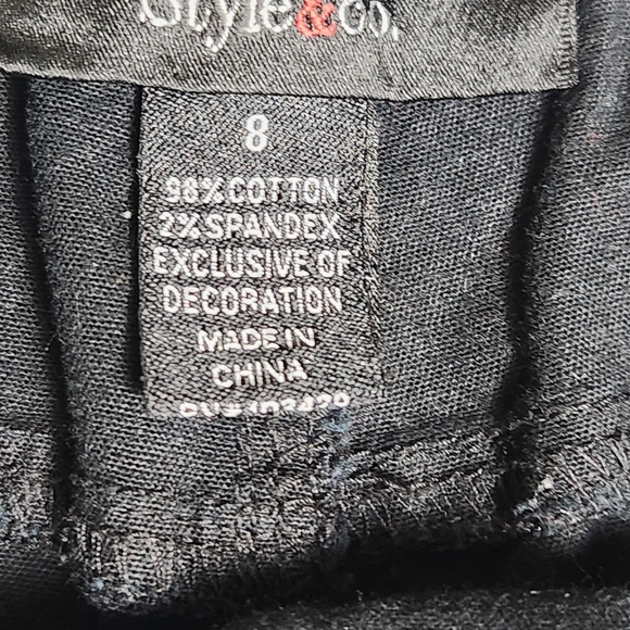 Style & Co. Black Cargo Shorts. SKU C12 - Picture 3 of 7